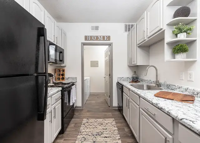 Photo of 5110 Garrard Ave, Savannah, GA 31405
