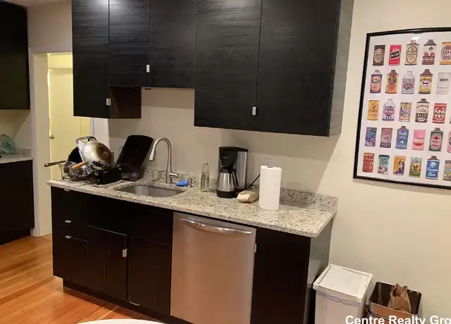 Property at 66 Pleasant St Unit 2, Cambridge, MA, 02139, 3 beds, 1 bath, [object Object]