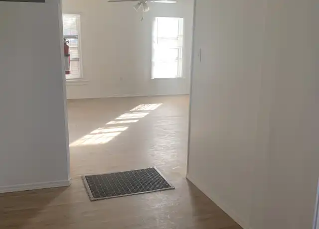 Property at 121 Princeton Dr SE, Albuquerque, NM, 87106, 3 beds, 2 baths, [object Object]