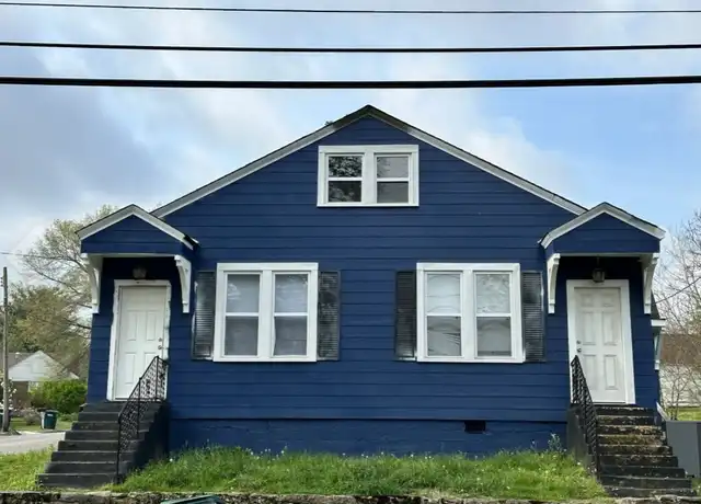 Property at 347 E Washington St, Pulaski, TN, 38478, 2 beds, 1 bath, [object Object]