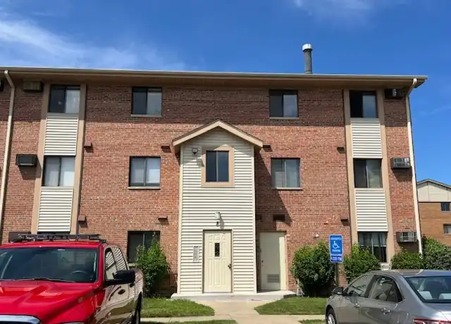 Property at 8 Echo Ct #2, Vernon Hills, IL, 60061, 2 beds, 1.5 baths, [object Object]