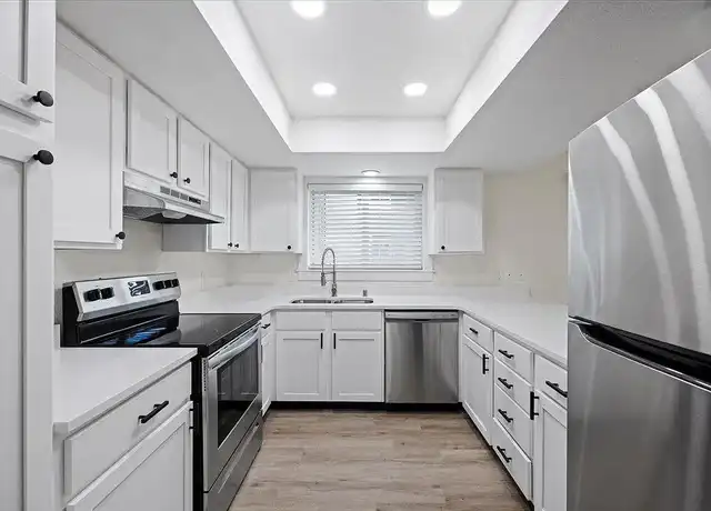 Property at Harper on Hood - 2360 Hood Ave, Richland, WA, 99354, 2 beds, 1 bath, [object Object]