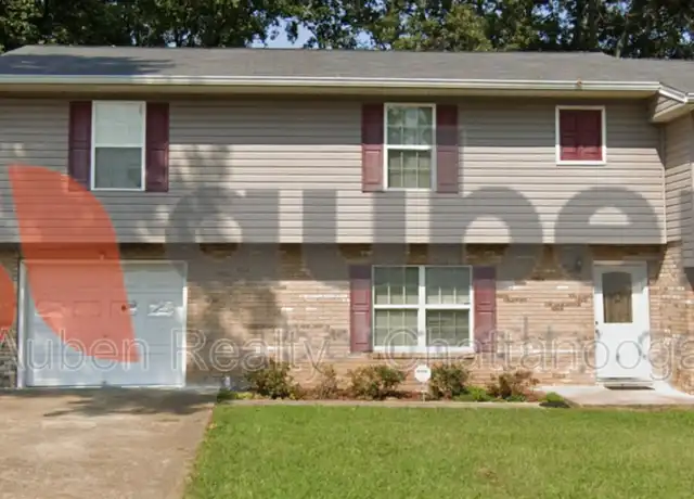 Property at 3915 Bowman Ln, Chattanooga, TN, 37416, 4 beds, 2 baths, [object Object]