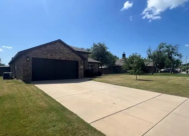 Property at 1442 Sun Dance, Stephenville, TX, 76401, 3 beds, 2 baths, [object Object]