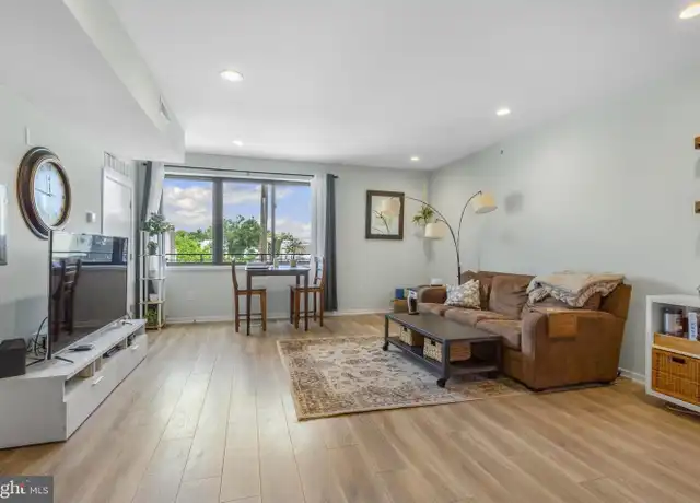 Property at 381 Martin St Unit 3, Philadelphia, PA, 19128, 2 beds, 2 baths, [object Object]