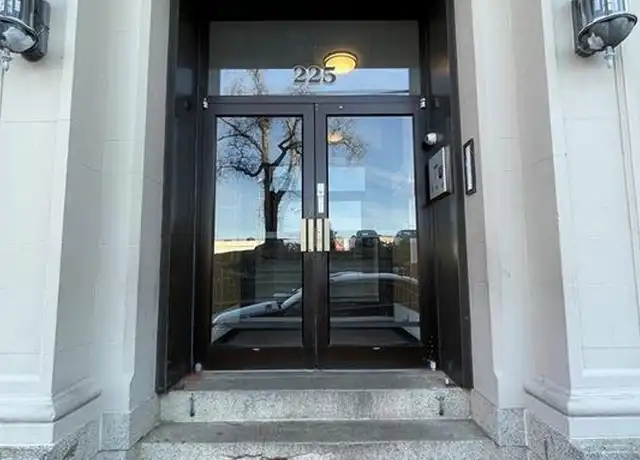 Property at 225 Golden Hill St Unit 2H, Bridgeport, CT, 06604, 2 beds, 1 bath, [object Object]