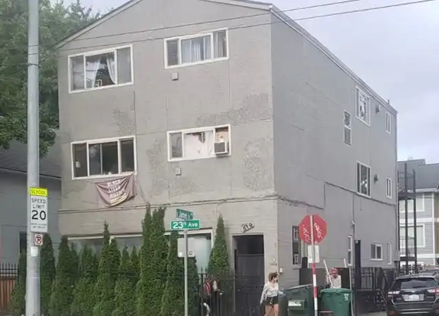 Property at Garfield Apartments - 519 23rd Ave, Seattle, WA, 98122, 1 bed, 1 bath, [object Object]