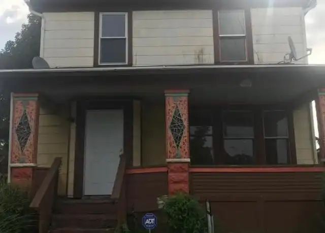 Property at 421 Brown St, Akron, OH, 44311, 5 beds, 2 baths, [object Object]