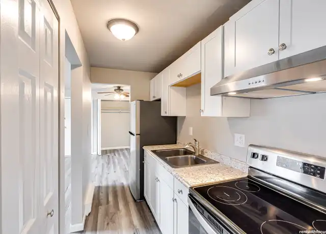 Property at 420 Bicentennial Ct Unit A3, Kaukauna, WI, 54130, 1 bed, 1 bath, [object Object]