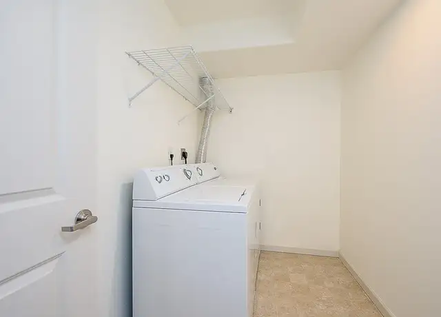 Photo of 20120 Whitman Ave N, Shoreline, WA 98133