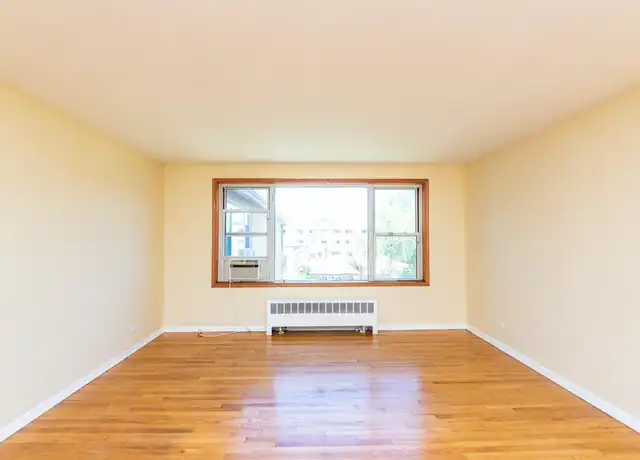 Property at 2625 W Fitch Ave Unit 3F, Chicago, IL, 60645, 2 beds, 1 bath, [object Object]