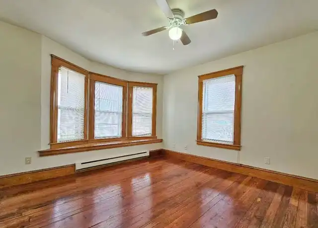Property at 427 Orange St Unit 2L, Springfield, MA, 01108, 1 bed, 1 bath, [object Object]