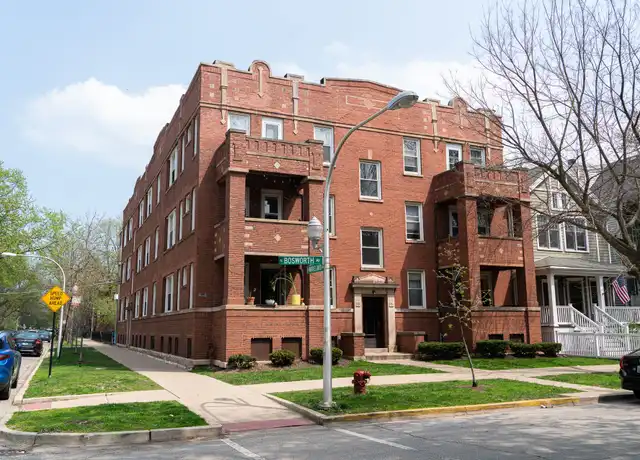 Property at 3657 N Bosworth Ave Unit 3657-1, Chicago, IL, 60613, 2 beds, 1 bath, [object Object]