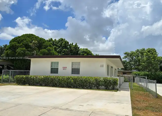 Property at 10382 SW 173rd St Unit 10382, Miami, FL, 33157, 2 beds, 1 bath, [object Object]