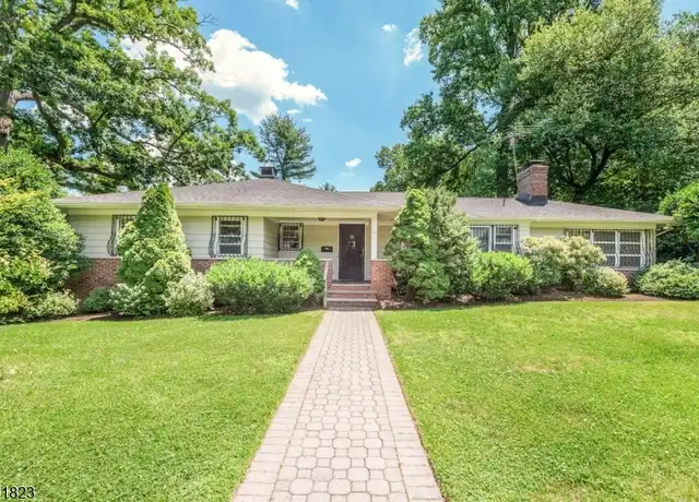 Property at 115 Essex Rd, Summit, NJ, 07901, 3 beds, 2 baths, [object Object]