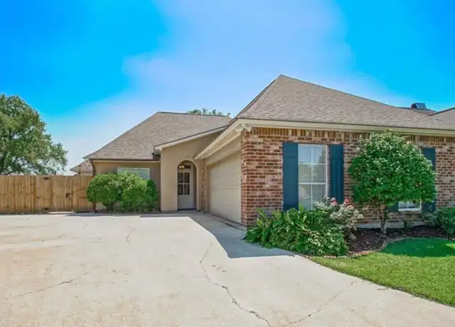 Property at 10560 Springrose Ave, Baton Rouge, LA, 70810, 3 beds, 2 baths, [object Object]