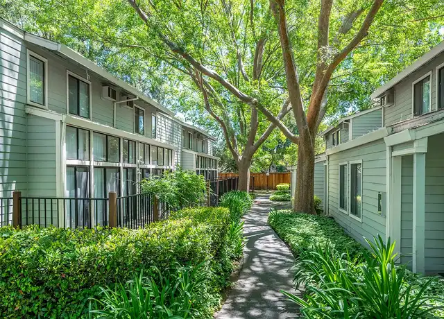 Property at Le Tournesol Apartments - 2640 Portage Bay E, Davis, CA, 95616, 2-3 beds, 1.5-2 baths, [object Object]