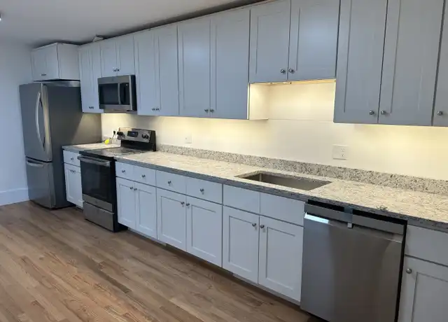 Property at 41 Union St Unit 5, Brunswick, ME, 04011, 3 beds, 1 bath, [object Object]