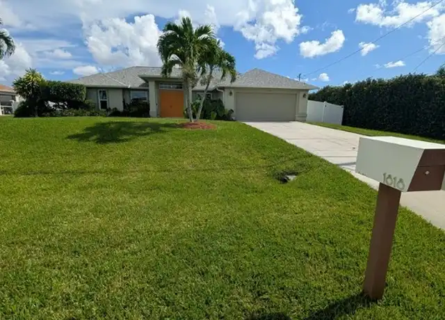Property at 1818 SW 21st Ln, Cape Coral, FL, 33991, 3 beds, 2 baths, [object Object]