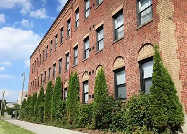 Property at Landmark Court Apartments - 818 S 11th St, Tacoma, WA, 98405, 0 beds, 1 bath, [object Object]