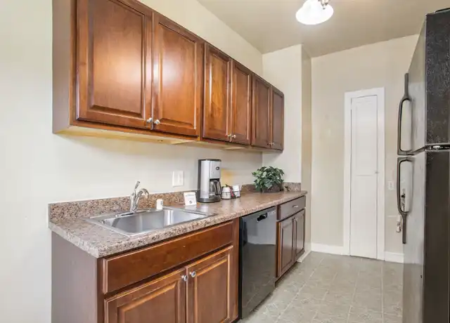 Property at 365 Hanover Ave Unit 105, Oakland, CA, 94606, 0 beds, 1 bath, [object Object]