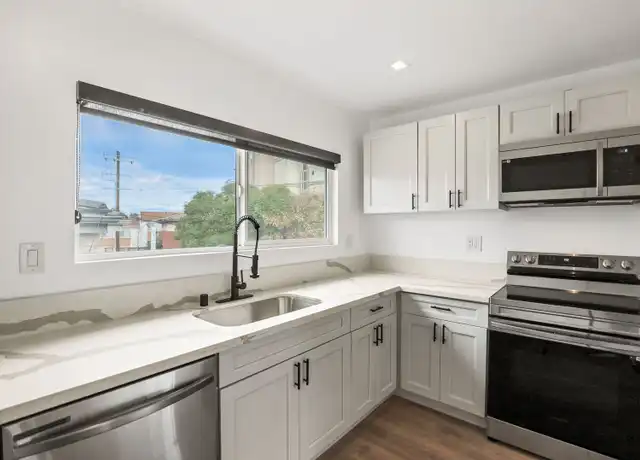 Property at 701 N Hill Pl Unit 1, Los Angeles, CA, 90012, 2 beds, 1 bath, [object Object]