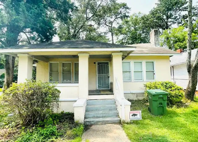 Property at 2034 E 3rd St, Montgomery, AL, 36106, 4 beds, 2 baths, [object Object]