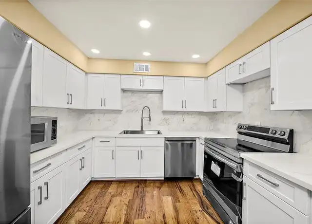 Property at 10325 Briar Forest Dr Unit 2/10, Houston, TX, 77042, 4 beds, 2.5 baths, [object Object]
