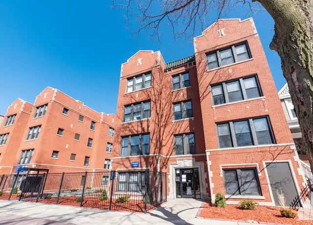 Property at 3943 N Janssen Ave Unit 3S, Chicago, IL, 60613, 2 beds, 2 baths, [object Object]
