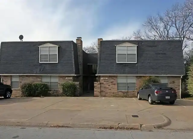 Property at 3319 Crites St, Richland Hills, TX, 76118, 2 beds, 1 bath, [object Object]
