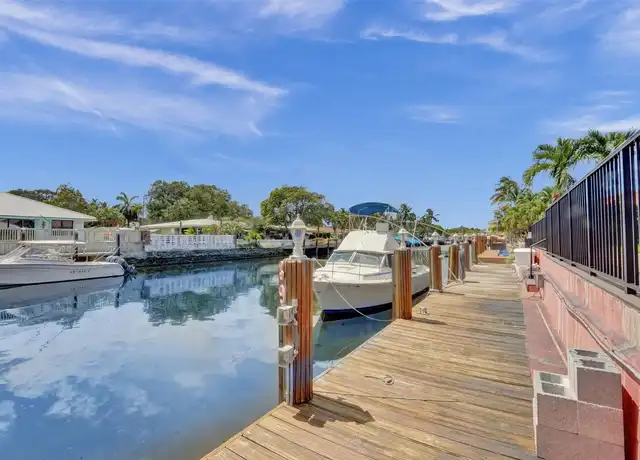 Property at 391 SE 15th Ave, Pompano Beach, FL, 33060, 3 beds, 2 baths, [object Object]
