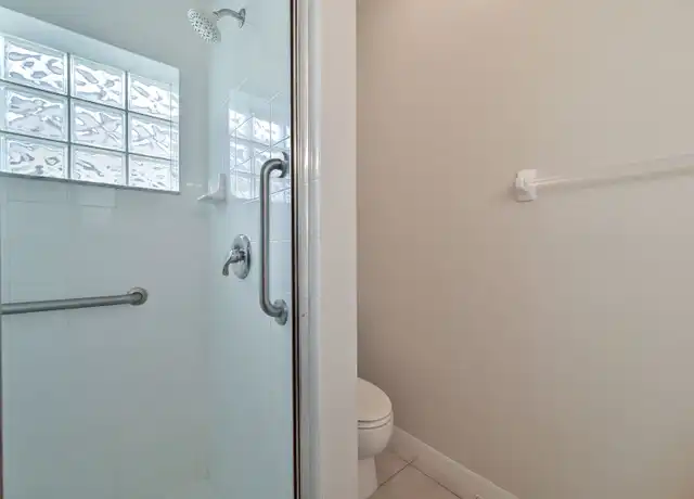 Property at 10706 Pearl Bay Cir, Estero, FL, 33928, 2 beds, 2 baths, [object Object]