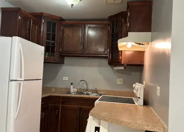Property at 10275 S 86th Ter Unit 1-303, Palos Hills, IL, 60465, 2 beds, 1 bath, [object Object]