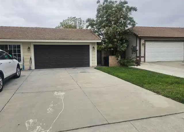 Property at 890 N Driftwood Ave, Rialto, CA, 92376, 4 beds, 2 baths, [object Object]
