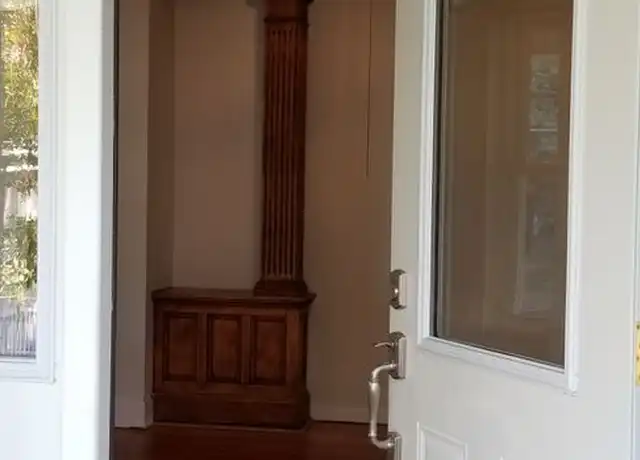 Property at 120 Clinton Ave Unit 1, Nyack, NY, 10960, 3 beds, 1 bath, [object Object]