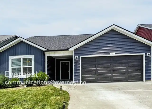 Property at 223 King Rd, Clarksville, TN, 37042, 3 beds, 2 baths, [object Object]