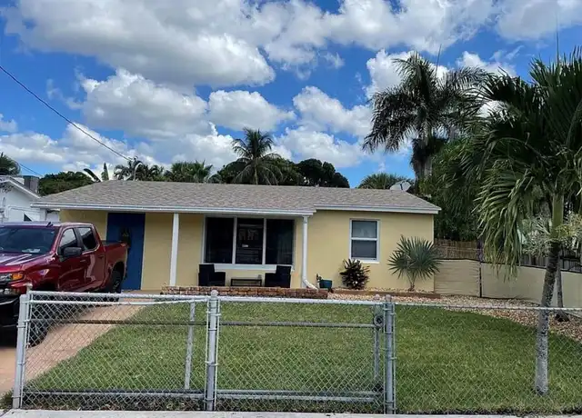 Property at 935 Bignonia Rd, West Palm Beach, FL, 33405, 2 beds, 1 bath, [object Object]