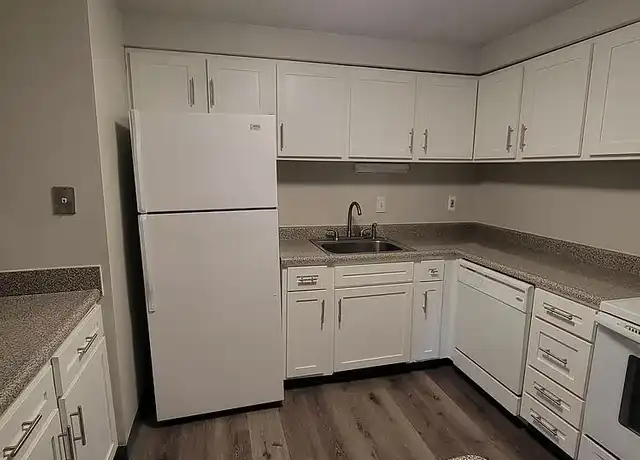 Property at Place Seville Apartments - 957 Bockstoce Ave, Pittsburgh, PA, 15234, 1-2 bed, 1 bath, [object Object]