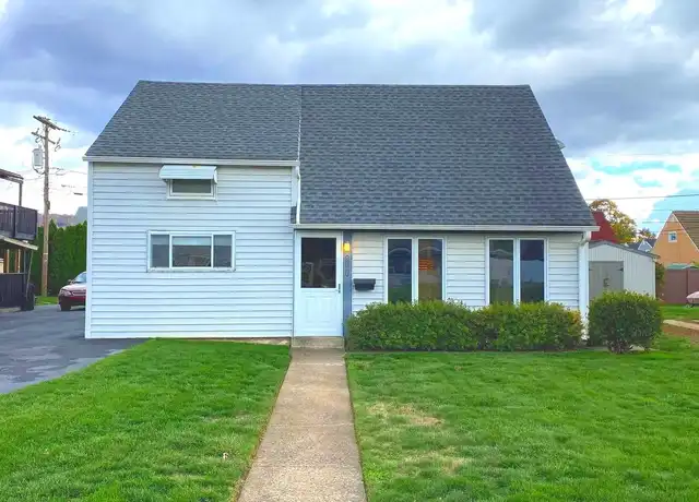 Property at 5107 Mohave Rd, Temple, PA, 19560, 3 beds, 2 baths, [object Object]