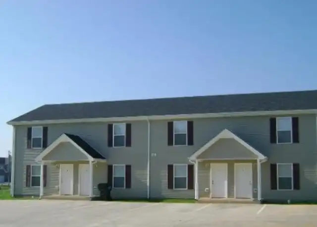 Property at 516 Patriot Park Ct Unit C, Clarksville, TN, 37042, 2 beds, 1.5 baths, [object Object]