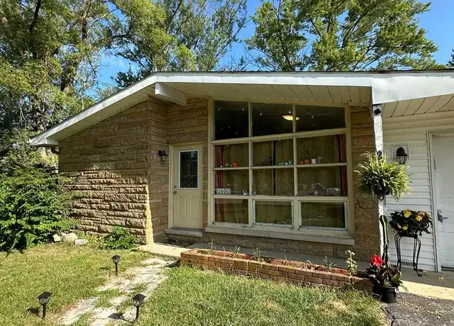 Property at 2800 N Salisbury St, West Lafayette, IN, 47906, 3 beds, 1.5 baths, [object Object]