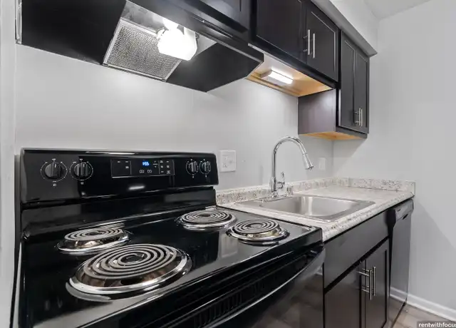 Property at 3673 W College Ave Unit 6323 118, Greenfield, WI, 53221, 2 beds, 1.5 baths, [object Object]