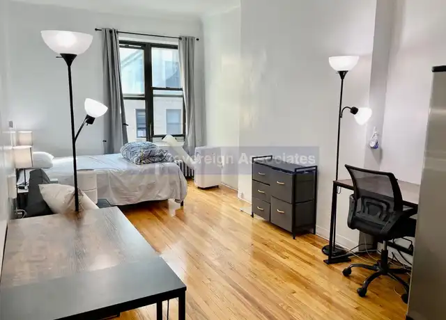 Property at 308 W 105th St Unit 3B, New York, NY, 10025, 0 beds, 1 bath, [object Object]