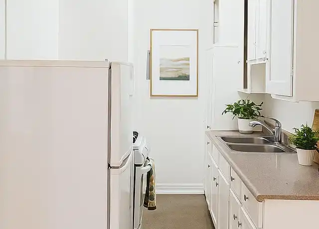 Property at 401 S Kenmore Ave, Los Angeles, CA, 90020, 0 beds, 1 bath, [object Object]