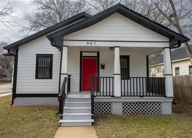 Property at 967 Metropolitan Pkwy SW, Atlanta, GA, 30310, 3 beds, 1 bath, [object Object]