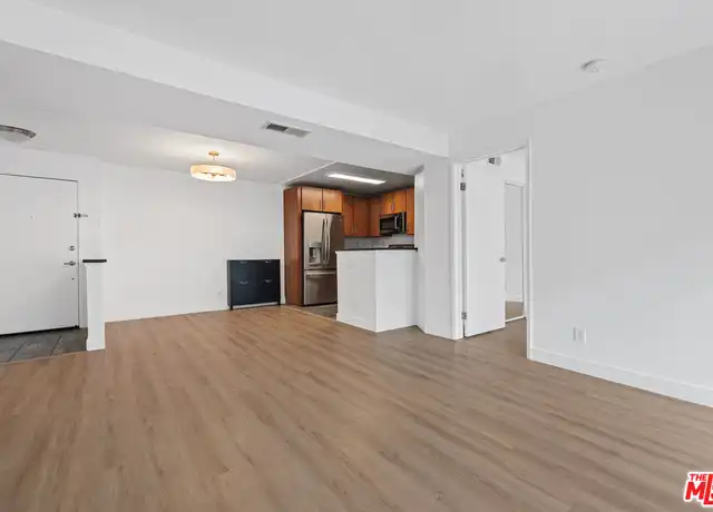 Property at 8300 Manitoba St #219, Playa del Rey, CA, 90293, 2 beds, 2 baths, [object Object]
