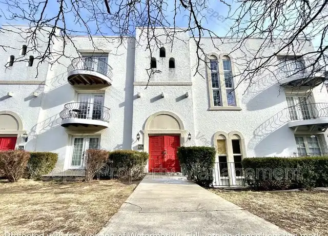 Property at 4333 Oak St, Kansas City, MO, 64111, 2 beds, 2 baths, [object Object]