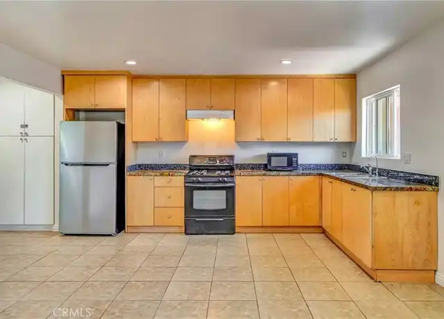 Property at 6735 Elmer Ave Unit 19, North Hollywood, CA, 91606, 1 bed, 1 bath, [object Object]