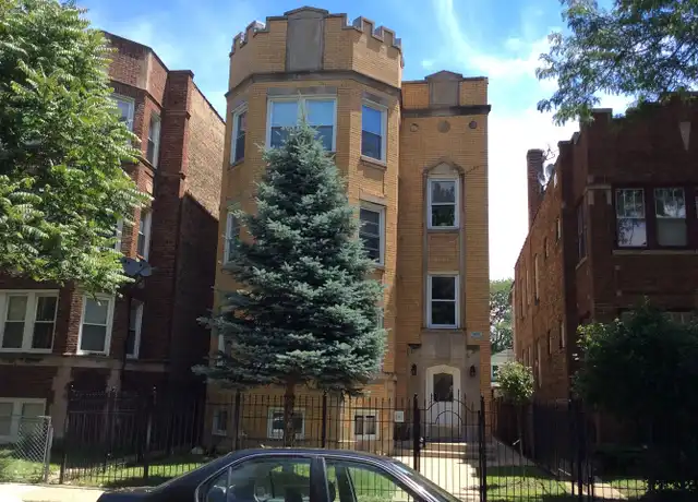 Property at 6429 N Claremont Ave Unit G, Chicago, IL, 60645, 2 beds, 1 bath, [object Object]
