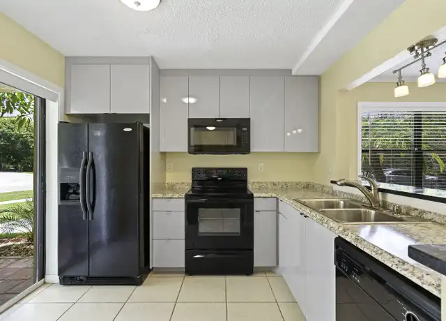 Property at 3275 Frederick Blvd Unit 15D, Delray Beach, FL, 33483, 2 beds, 2 baths, [object Object]